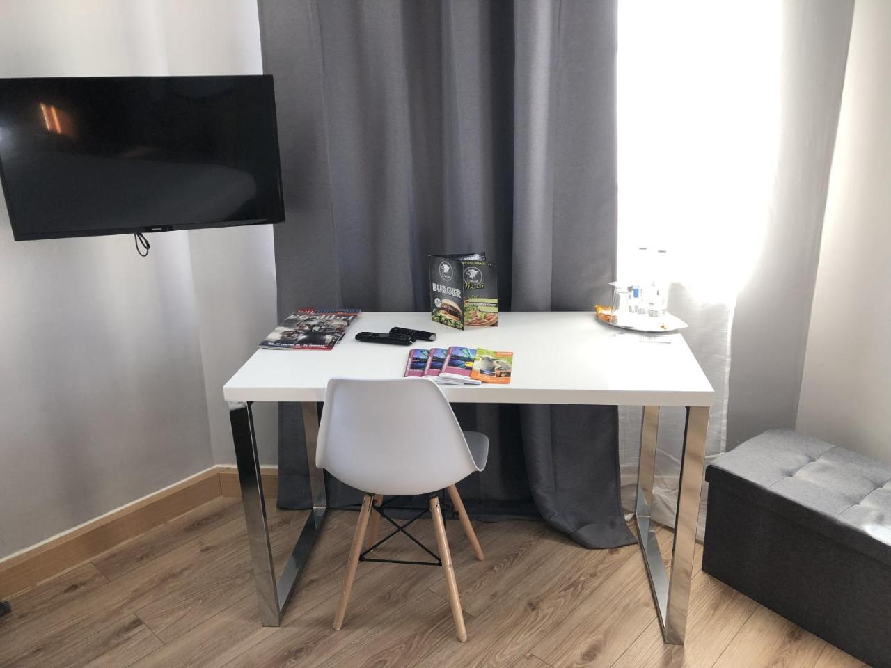 Hotel Restaurant Zum Loewen Duisburg Eksteriør billede